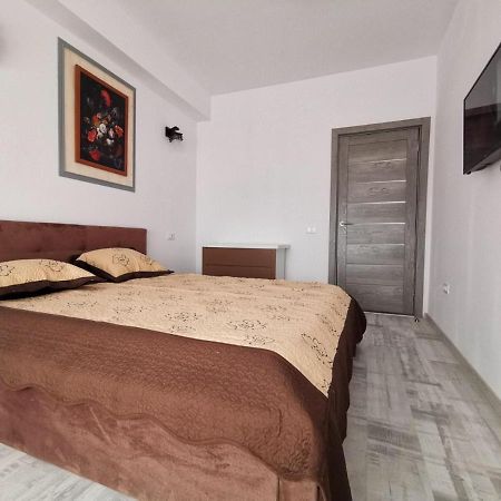 Vip Apartment-Brilliant Apartments コンスタンツァ エクステリア 写真