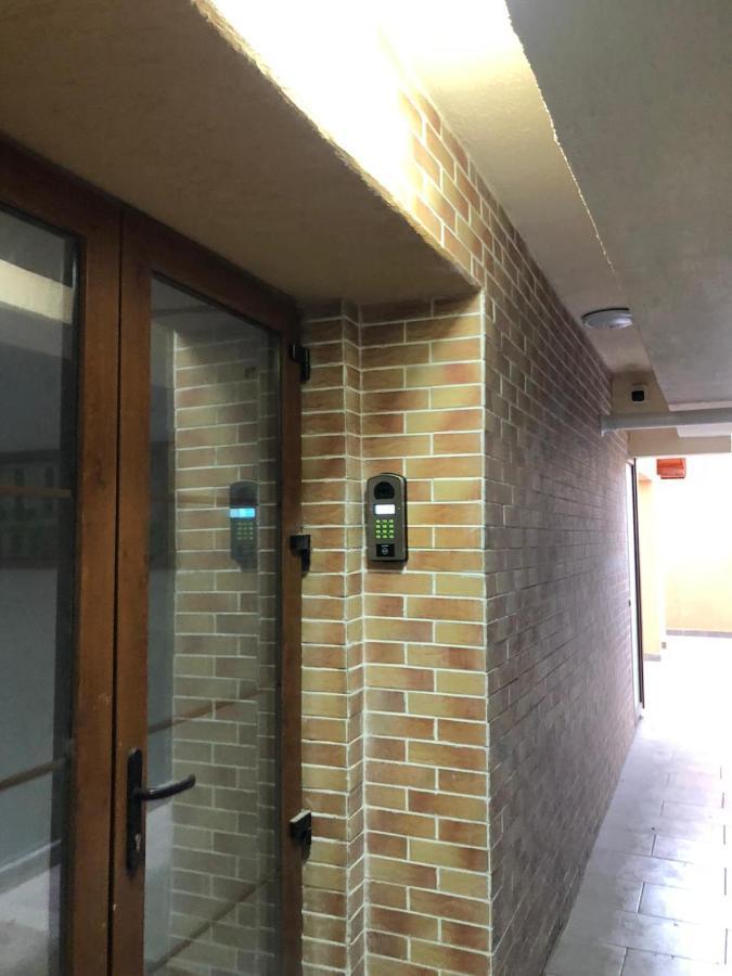 Vip Apartment-Brilliant Apartments コンスタンツァ エクステリア 写真