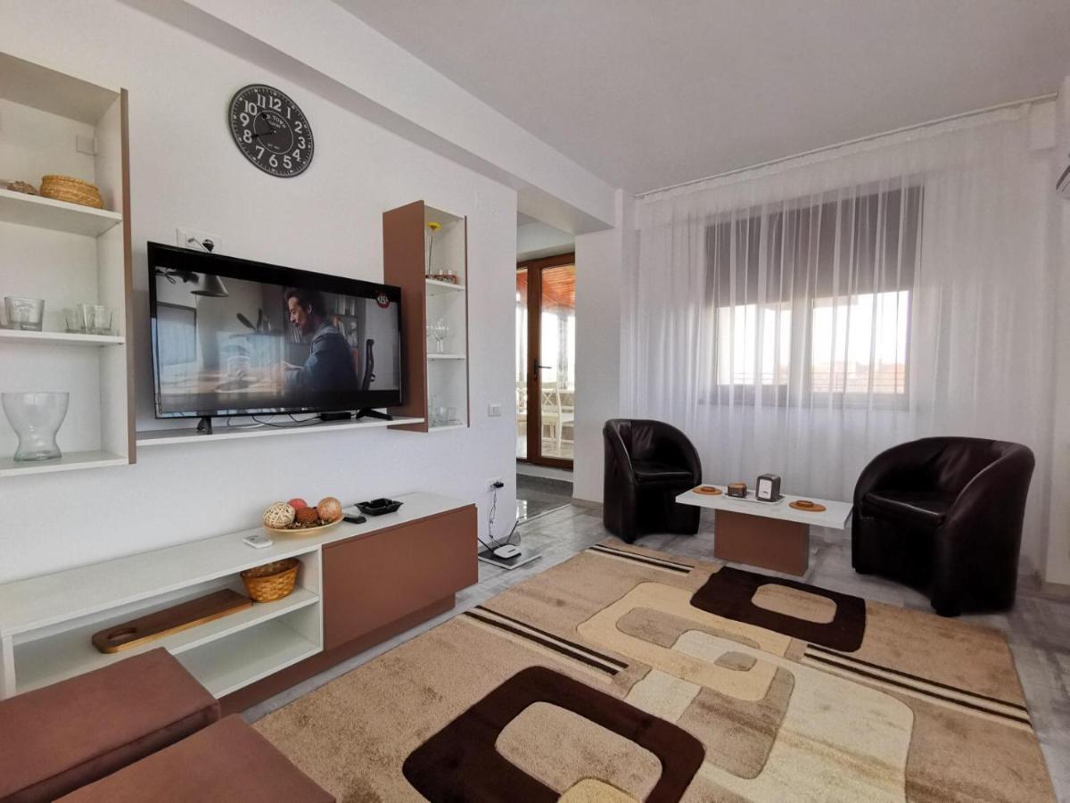 Vip Apartment-Brilliant Apartments コンスタンツァ エクステリア 写真